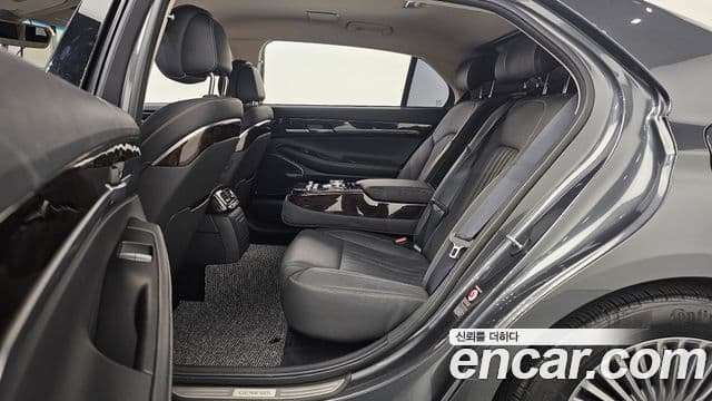 Genesis G90 Luxury, 2019 12