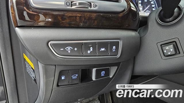 Genesis G90 Luxury, 2019 16