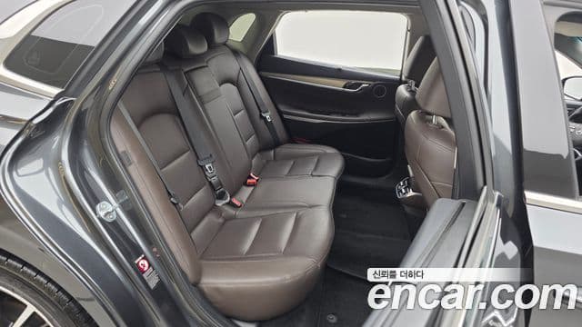 Hyundai The / новый New Grandeur IG Exclusive, 2022 12