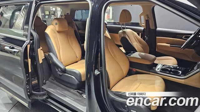 Kia Carnival 4세대 Signature, 2023 11