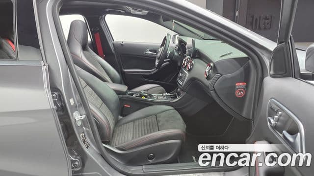 Mercedes-Benz A-класс W176 A45 AMG 4MATIC, 2018 10