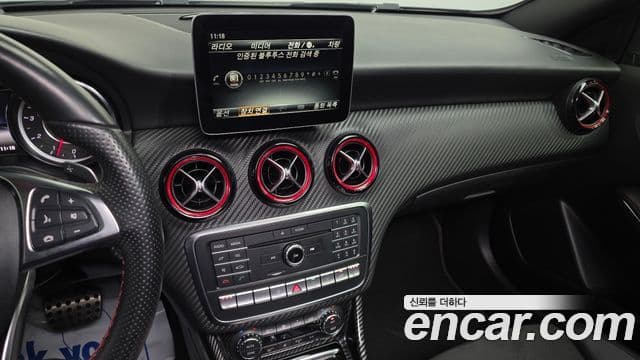 Mercedes-Benz A-класс W176 A45 AMG 4MATIC, 2018 14