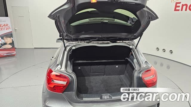 Mercedes-Benz A-класс W176 A45 AMG 4MATIC, 2018 20