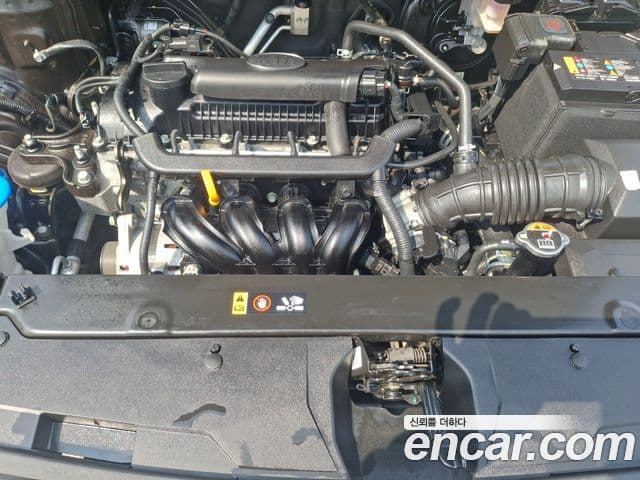 Kia Stonic Deluxe, 2018 6