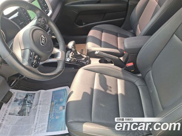 Kia Stonic Deluxe, 2018 10