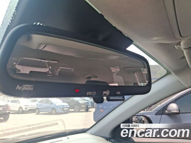 Kia Stonic Deluxe, 2018 12