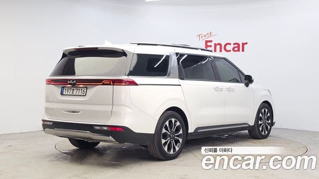 Kia Carnival 4세대 Signature, 2022 2