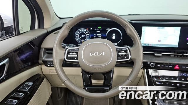 Kia Carnival 4세대 Signature, 2022 13