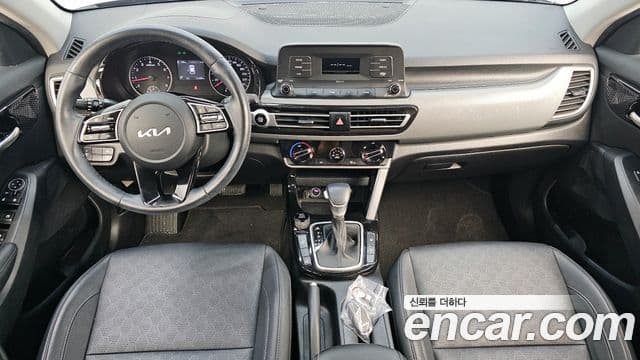 Kia Seltos Trendy, 2023 7