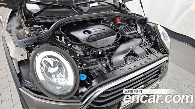 Mini Cooper 클럽맨 2세대, 2019 6