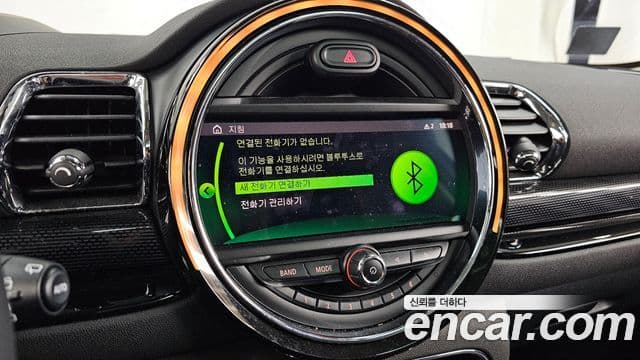 Mini Cooper 클럽맨 2세대, 2019 16