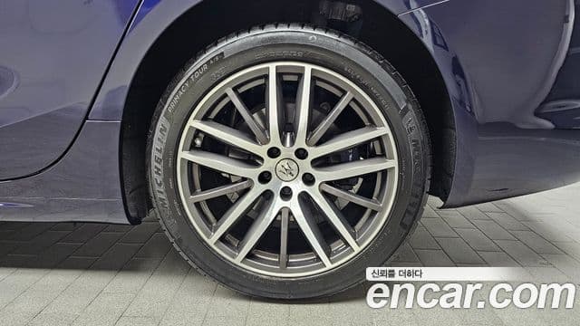 Maserati 기블리 3세대, 2021 все фото