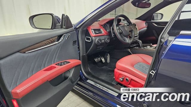 Maserati 기블리 3세대, 2021 10