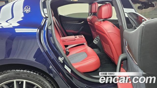 Maserati 기블리 3세대, 2021 12