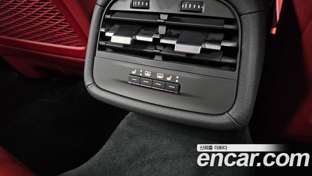 Maserati 기블리 3세대, 2021 18