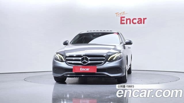Mercedes-Benz E-класс W213 Avantgarde, 2017 3