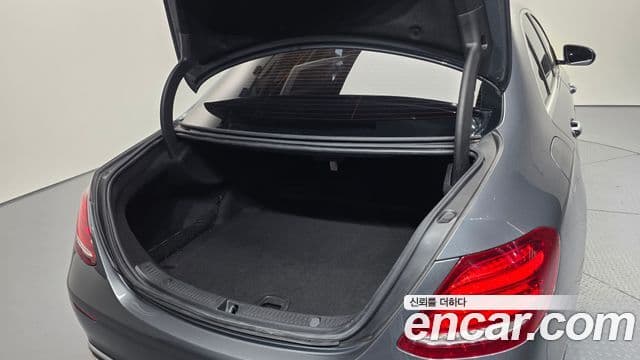 Mercedes-Benz E-класс W213 Avantgarde, 2017 20