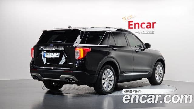 Ford Explorer 6세대, 2021 2