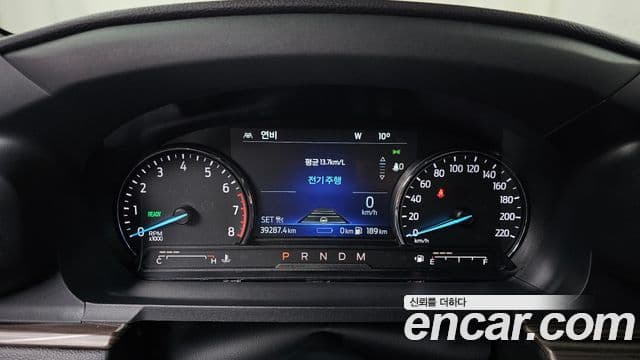 Ford Explorer 6세대, 2021 8