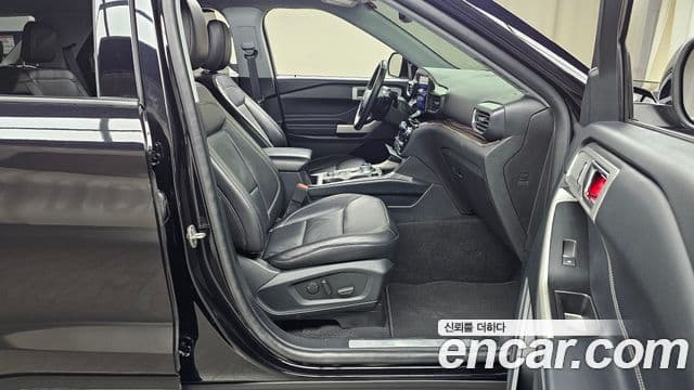 Ford Explorer 6세대, 2021 11