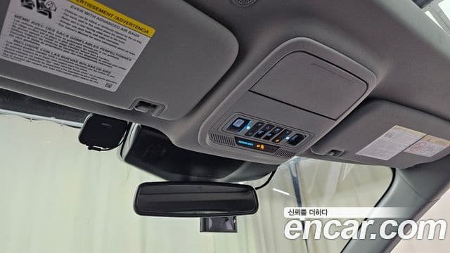 Ford Explorer 6세대, 2021 17