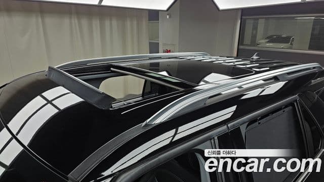 Ford Explorer 6세대, 2021 19