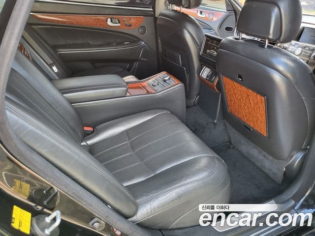 Hyundai Equus(новый кузов / новое поколение) Prestige, 2012 10