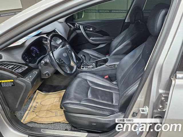 Hyundai Grandeur HG Exclusive, 2014 10