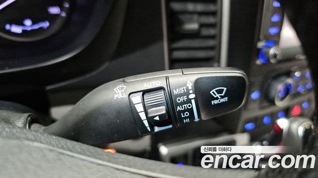 Hyundai 쏠라티 лимузин, 2020 16