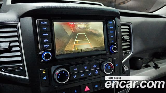 Hyundai 쏠라티 лимузин, 2020 17