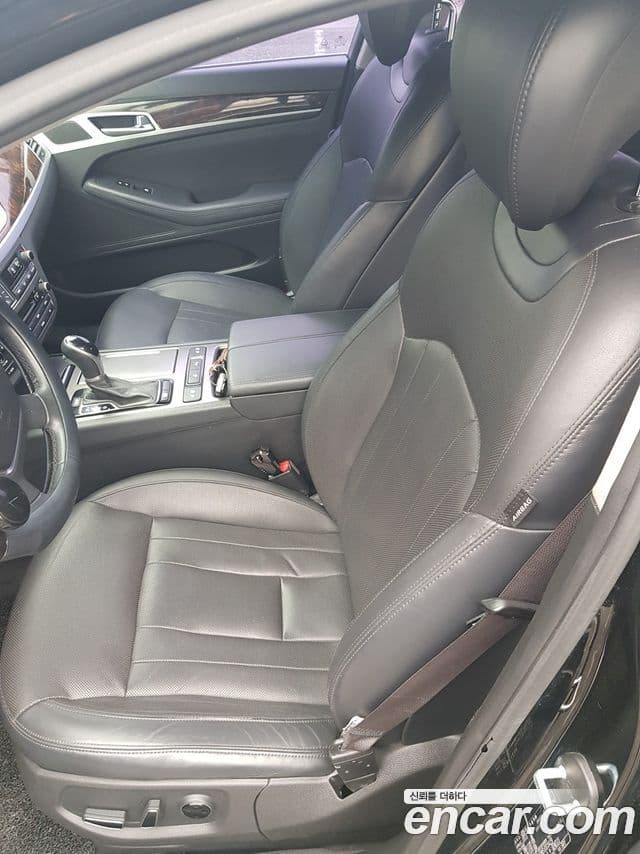 Hyundai Genesis DH Modern, 2014 12