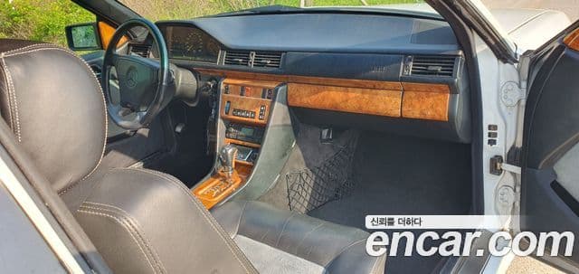 Mercedes-Benz E-класс W124, 1993 11