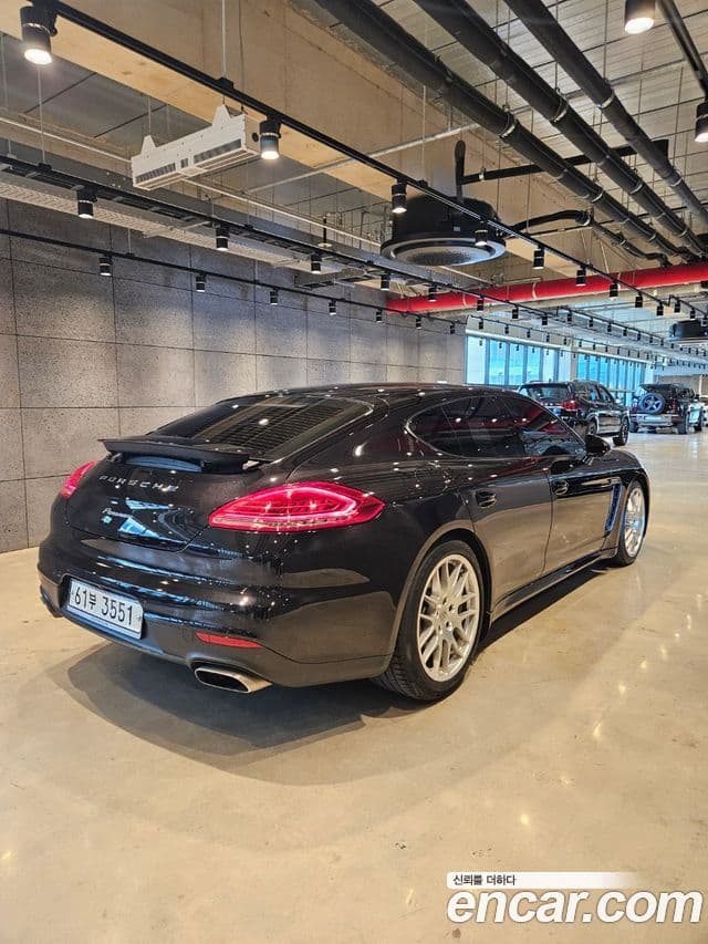 Porsche Panamera 970, 2014 6