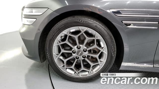 Genesis G80 (RG3) бензин 2.5 турбо AWD, 2021 все фото