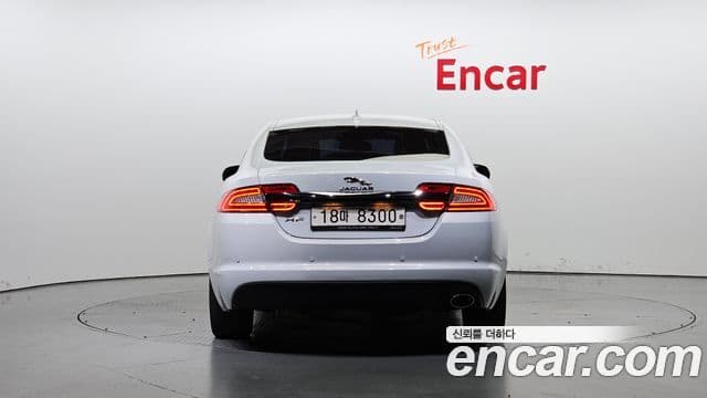 Jaguar New XF X250, 2015 4