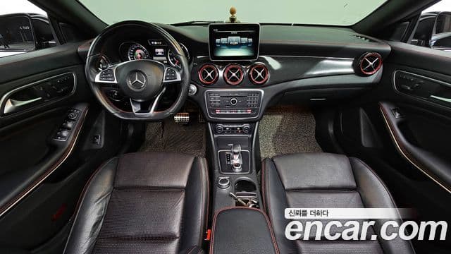 Mercedes-Benz CLA-класс C117 CLA45 AMG 4MATIC, 2016 7