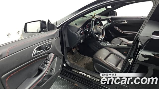 Mercedes-Benz CLA-класс C117 CLA45 AMG 4MATIC, 2016 11