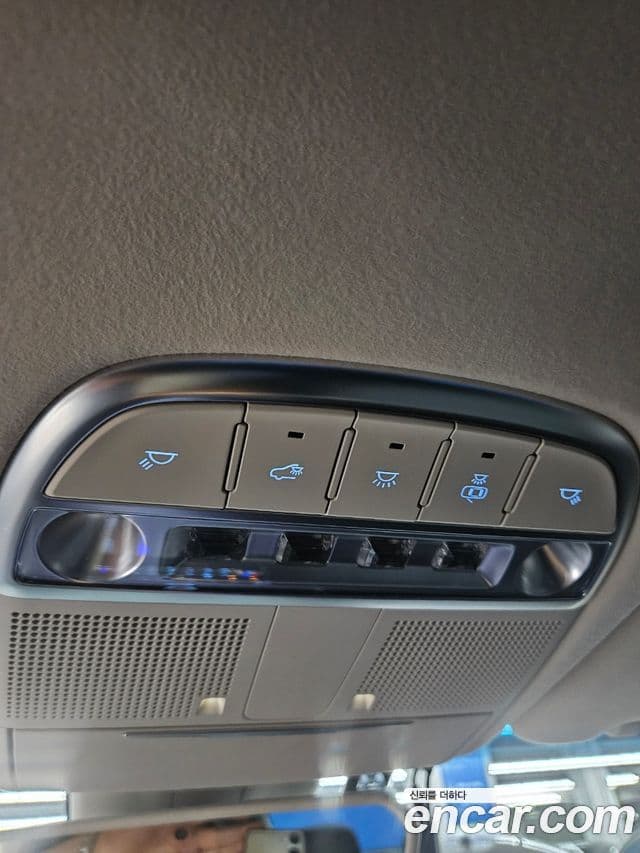 Genesis G90 Luxury, 2019 18