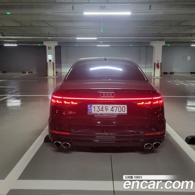 Audi S8 (D5) 4.0 TFSI Quattro LWB, 2021 9