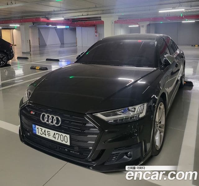 Audi S8 (D5) 4.0 TFSI Quattro LWB, 2021 14