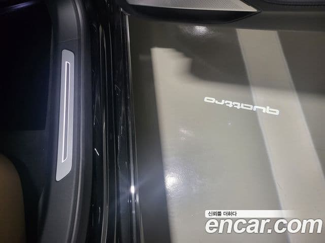 Audi S8 (D5) 4.0 TFSI Quattro LWB, 2021 17