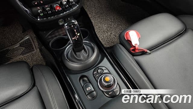 Mini Cooper 클럽맨 2세대, 2020 9