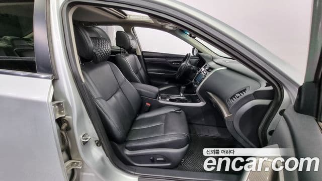 Nissan 알티마 L33, 2016 10