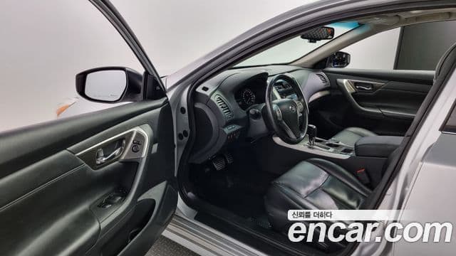 Nissan 알티마 L33, 2016 12