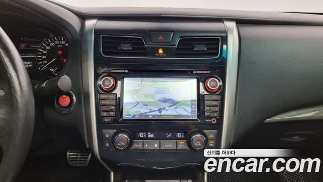 Nissan 알티마 L33, 2016 16