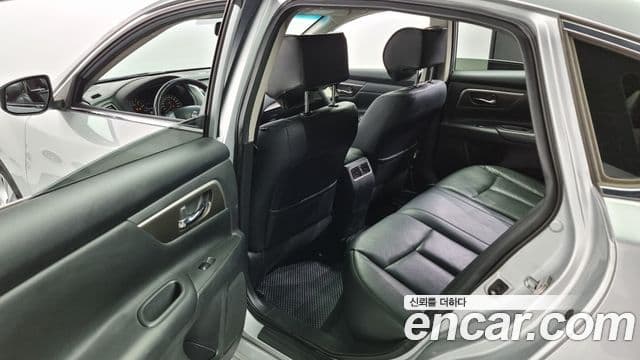 Nissan 알티마 L33, 2016 19