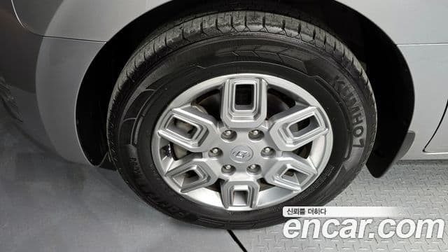 Hyundai Staria Modern, 2022 все фото