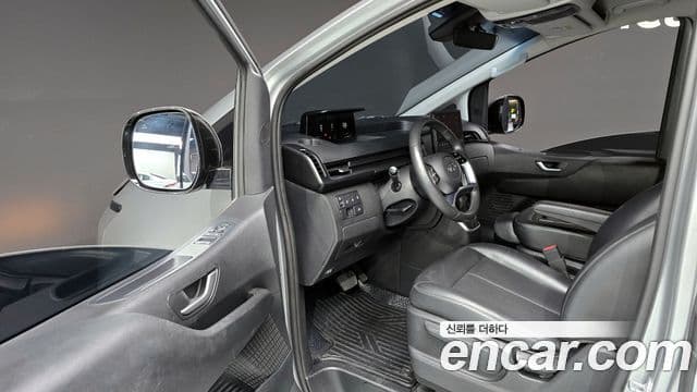 Hyundai Staria Modern, 2022 10