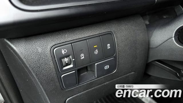 Hyundai Staria Modern, 2022 18