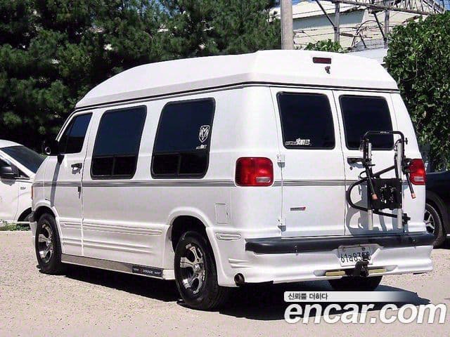 Dodge 램밴, 1997 3